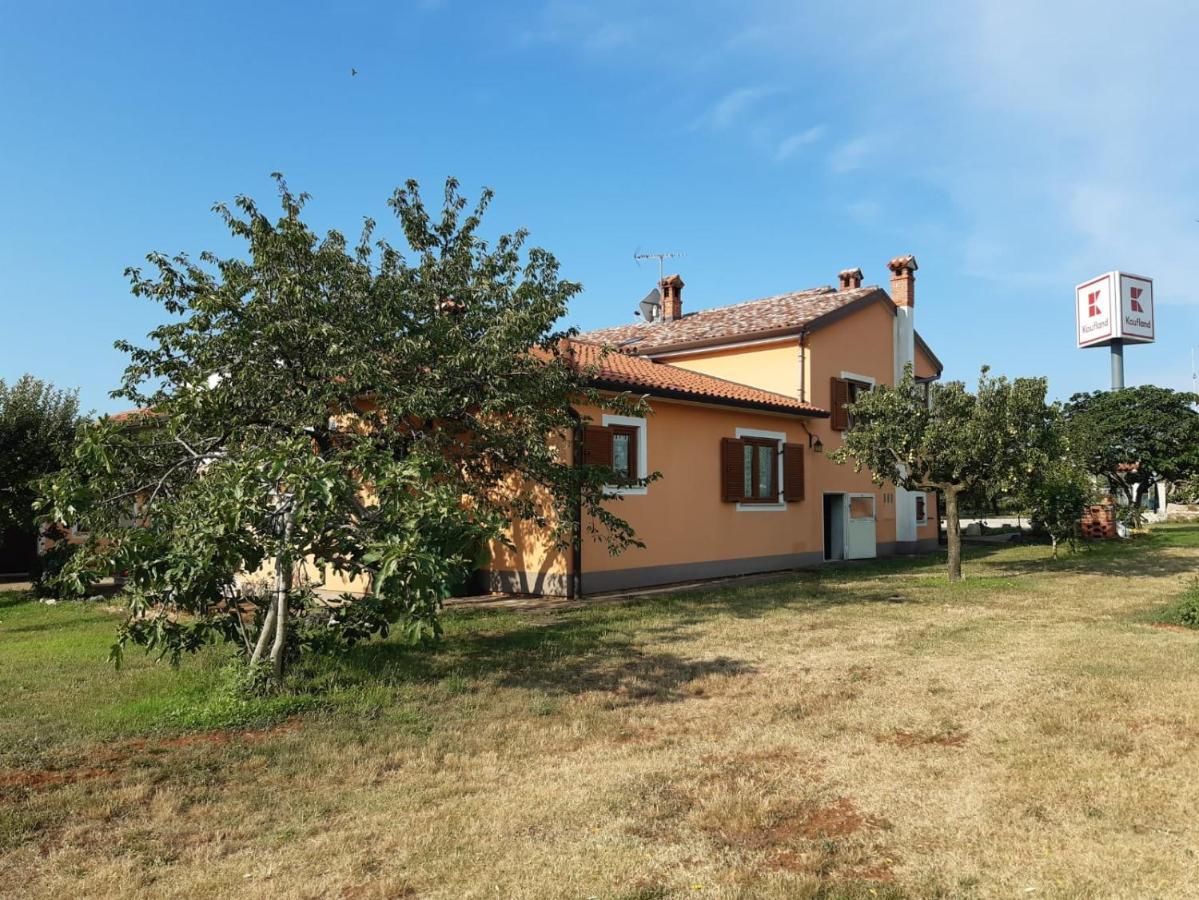 Apartman Lena Umag Exterior foto